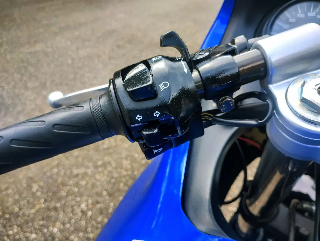 Suzuki Tour GSX 600 F (10).webp