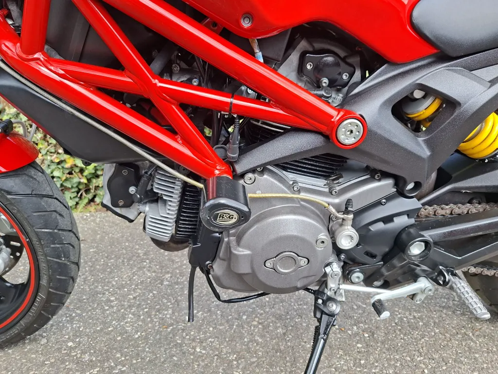 Ducati Monster 696 (3).webp
