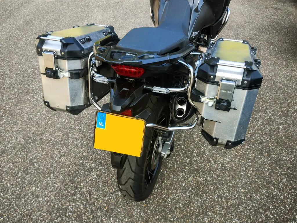 HONDA CRF 1100L AT DCT (14).webp