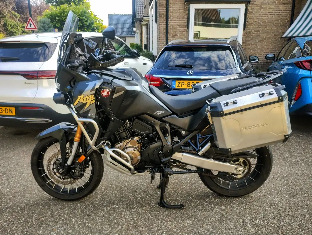 HONDA CRF 1100L AT DCT (3).webp