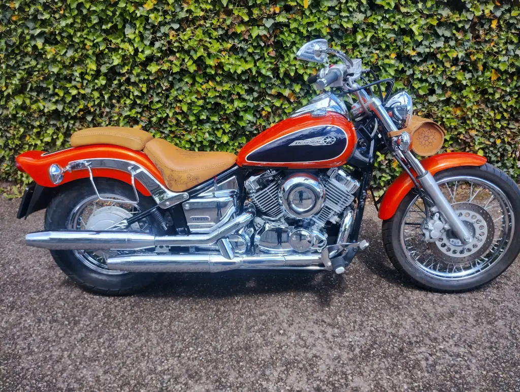 YAMAHA XVS 650 Drag Star