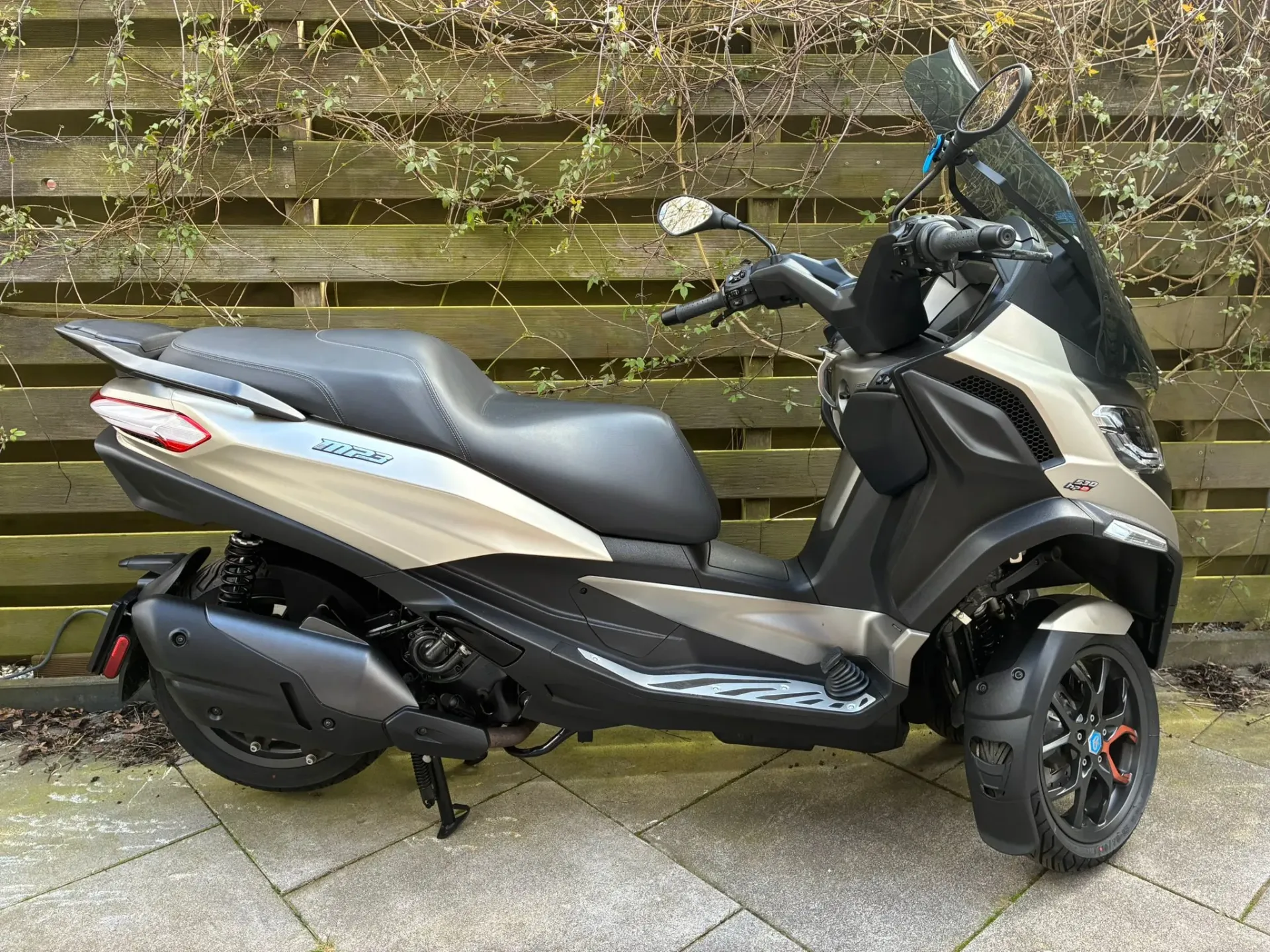 Piaggio 530 MP3 HPE Exclusive