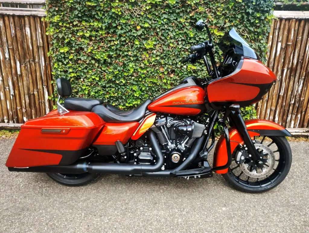 Harley Davidson 114 FLTRXS Road Glide Special 5HD
