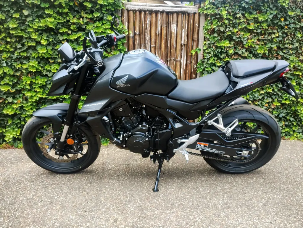 HONDA CB 750 HORNET