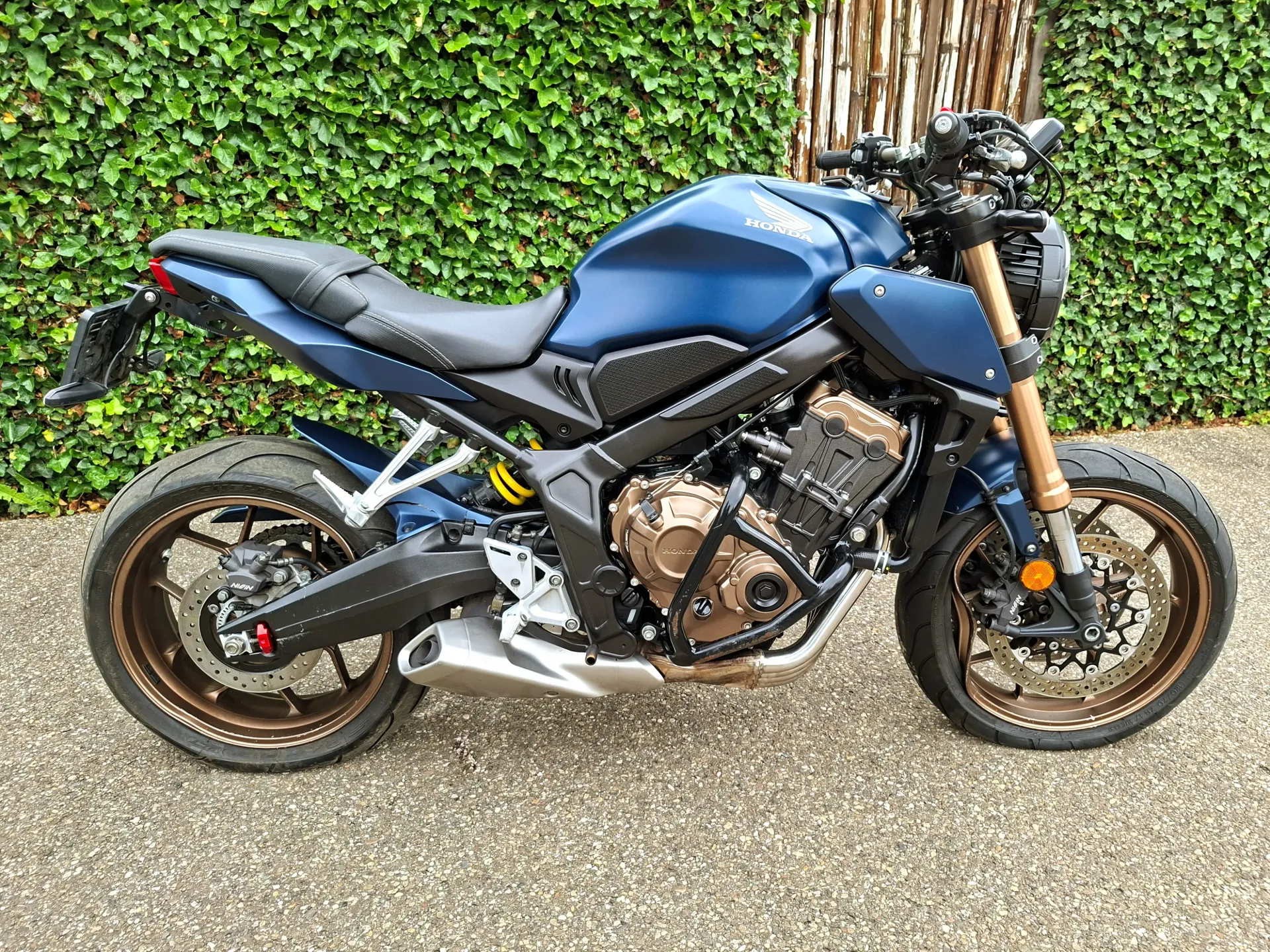 [60-MS-LN] HONDA CB 650 R Neo Sp Café